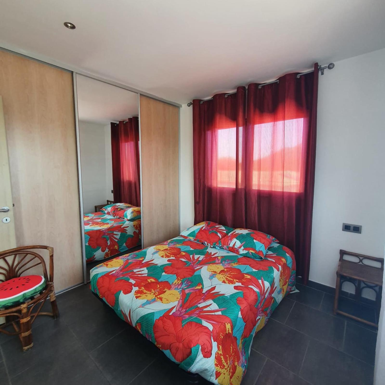 Chez J, Appartement A L'Etage, T3 ليسي المظهر الخارجي الصورة